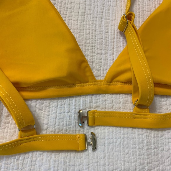 NWOT yellow with red floral detail bikini - Picture 11 of 11